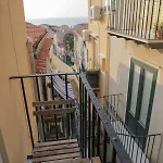Turna Apartment *